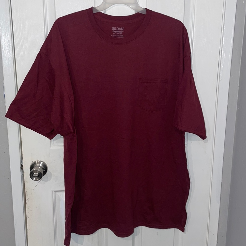Gildan T-shirt